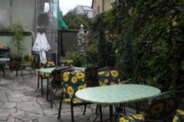 Lamm Hotel 2*